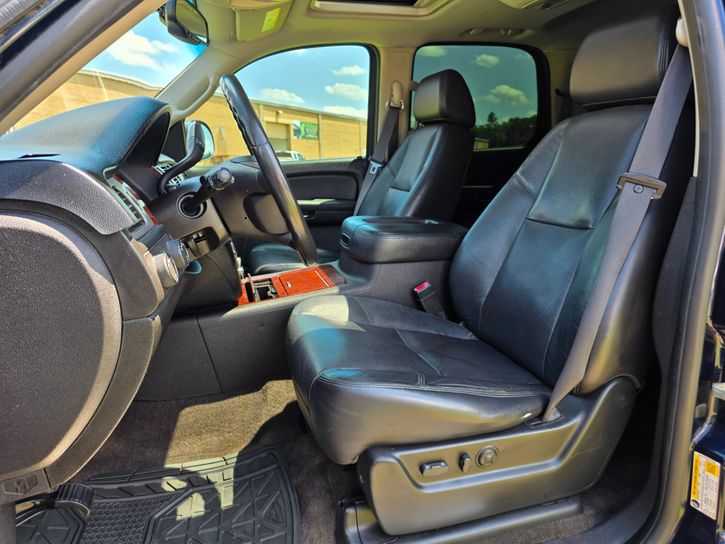 2009-chevrolet-tahoe-ltz-for-sale-nc-08