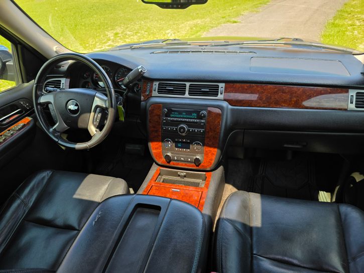 2009-chevrolet-tahoe-ltz-for-sale-nc-13