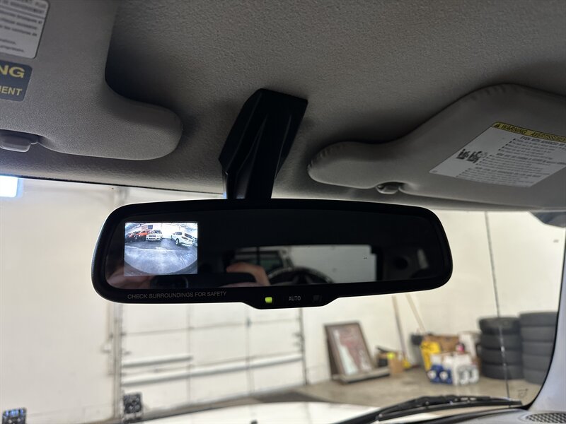 2010-toyota-fj-cruiser-suv-for-sale-27