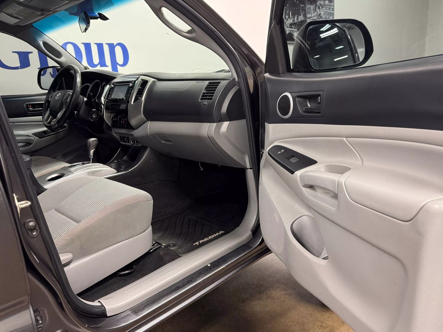 2014-toyota-tacoma-v6-double-cab-for-sale-portland-or-14