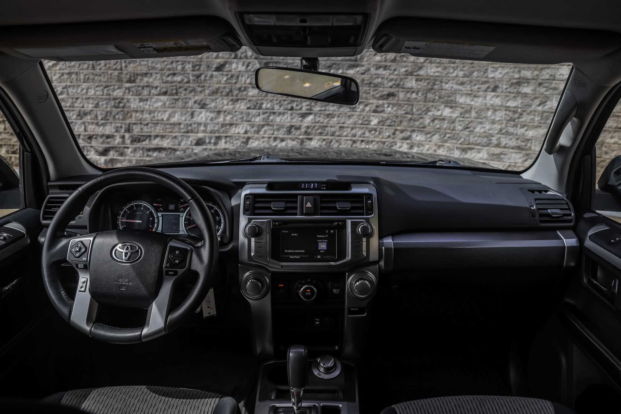 2015-toyota-4runner-sr5-4x4-for-sale-simsbury-ct-18