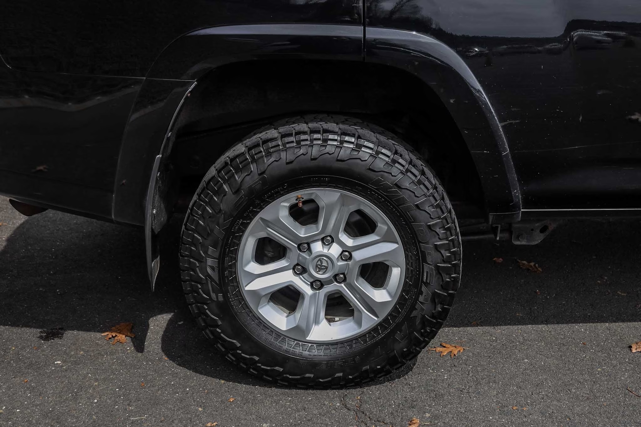 2015-toyota-4runner-sr5-4x4-for-sale-simsbury-ct-2