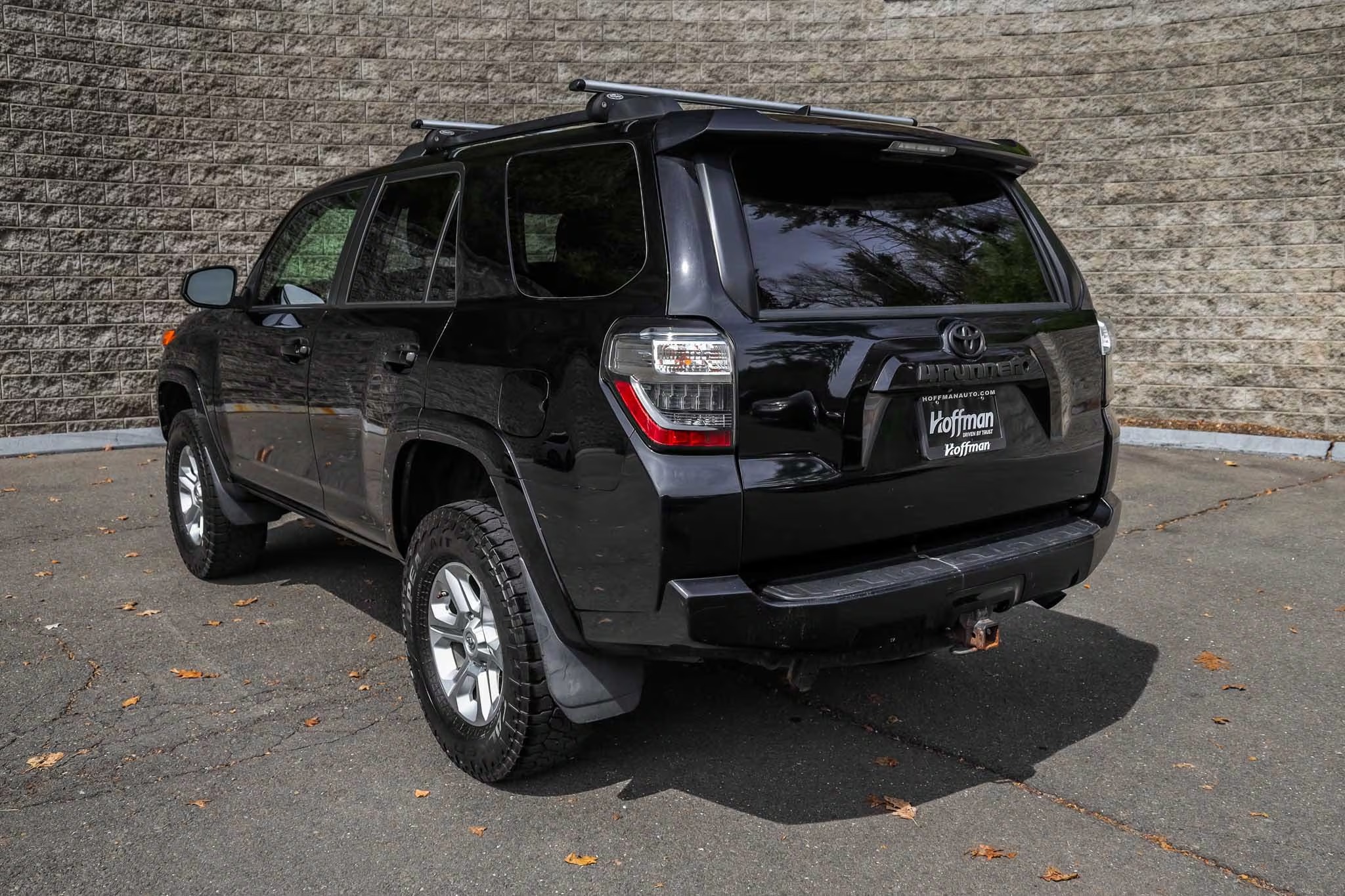 2015-toyota-4runner-sr5-4x4-for-sale-simsbury-ct-3