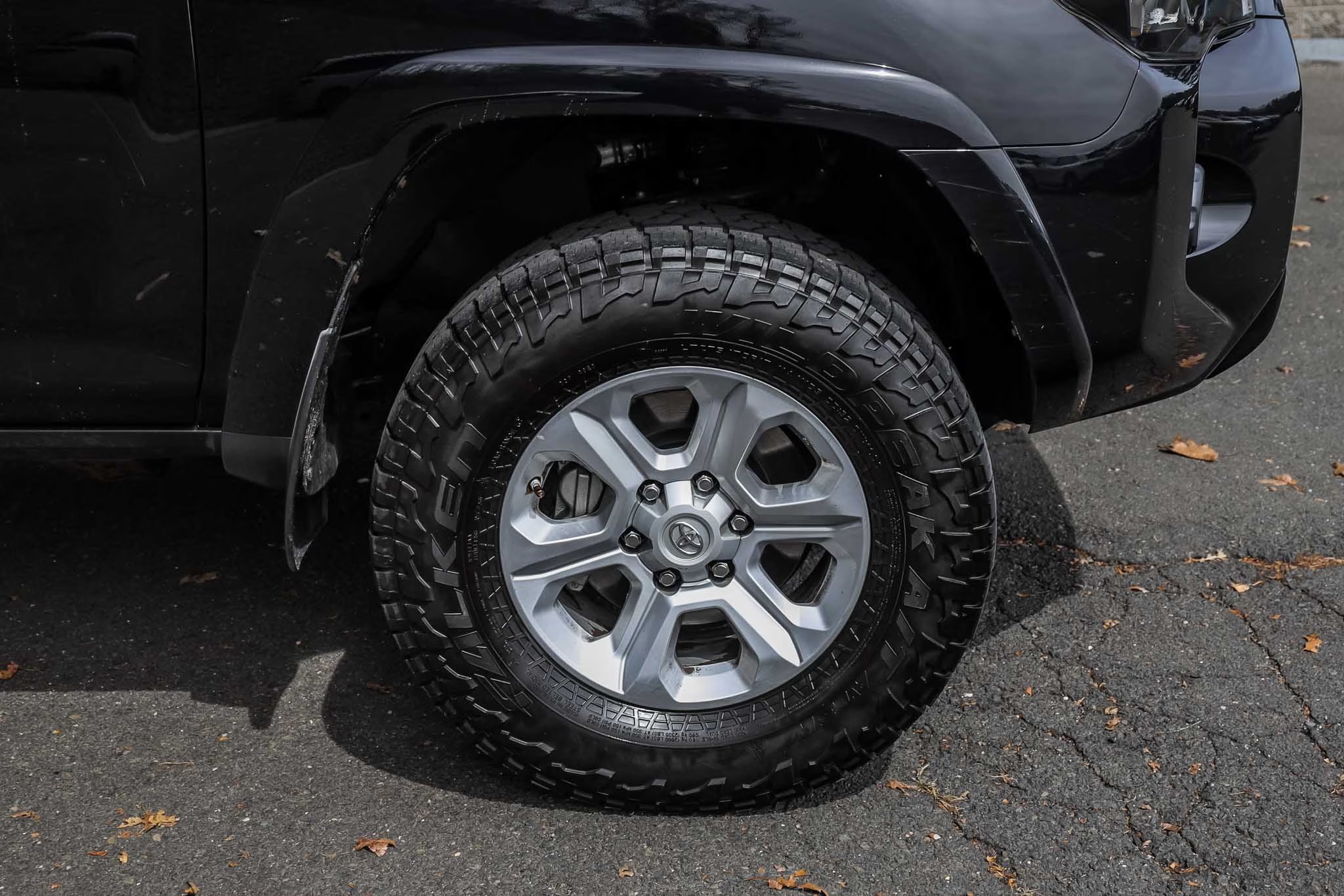 2015-toyota-4runner-sr5-4x4-for-sale-simsbury-ct-4