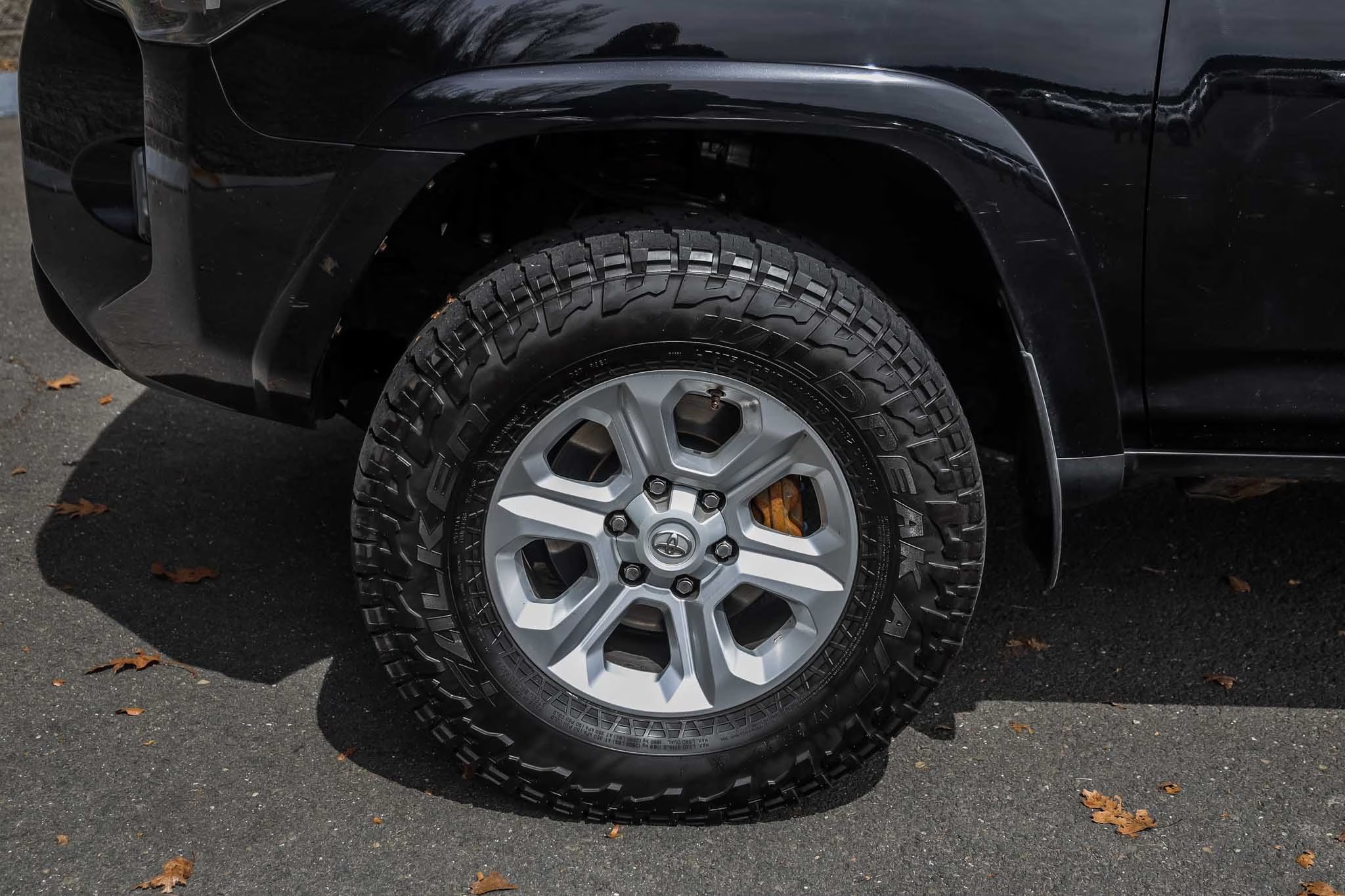 2015-toyota-4runner-sr5-4x4-for-sale-simsbury-ct-6