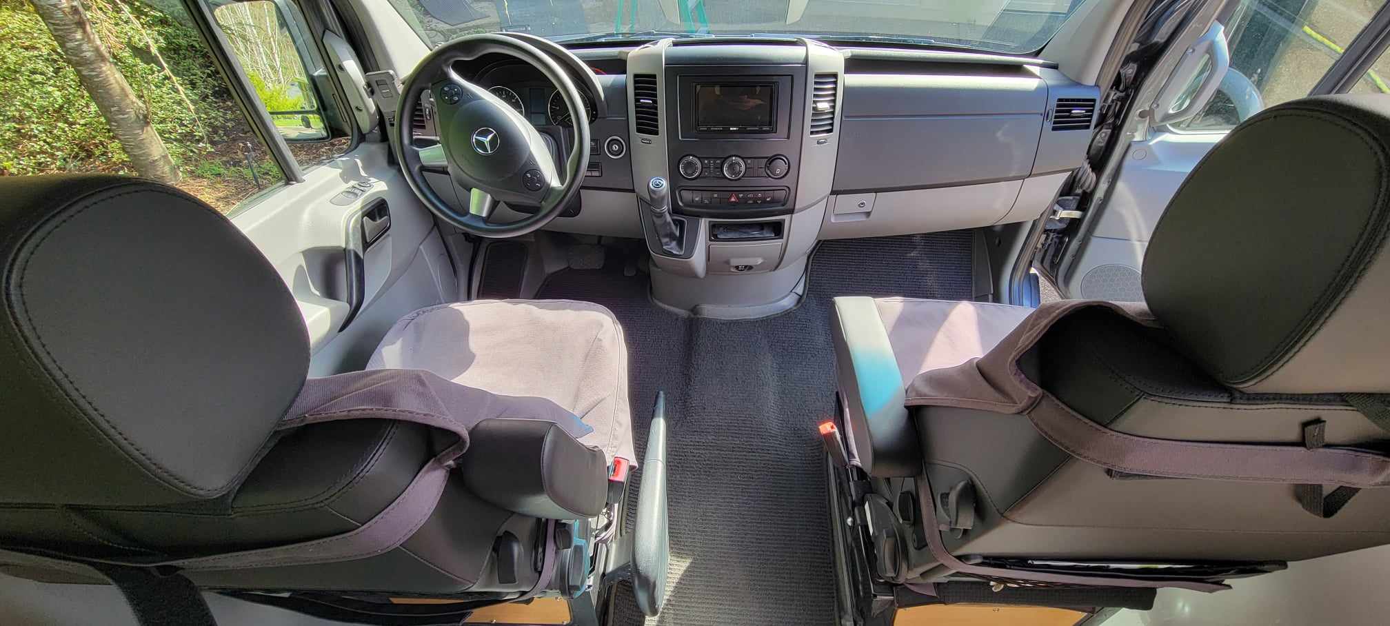 2016-mercedes-benz-sprinter 2500-motorhome-for-sale-08