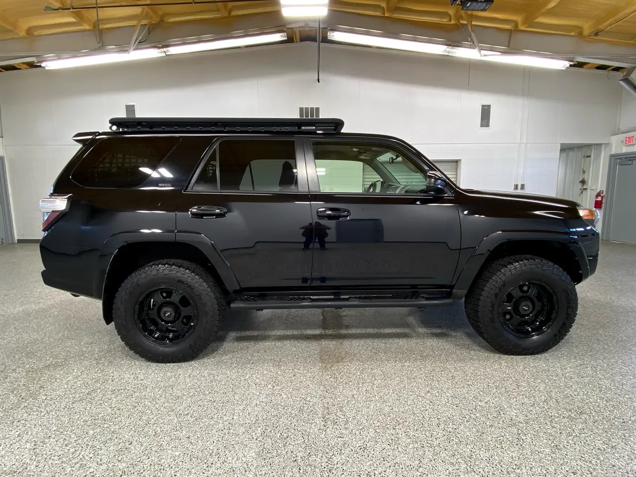 2016-toyota-4runner-sr5-for-sale-4