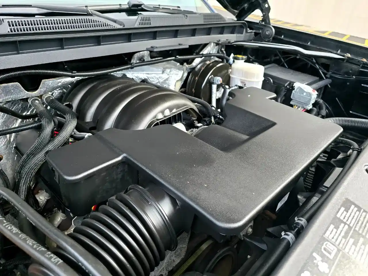 2017-chevrolet-silverado-1500-reg-cab-for-sale-40