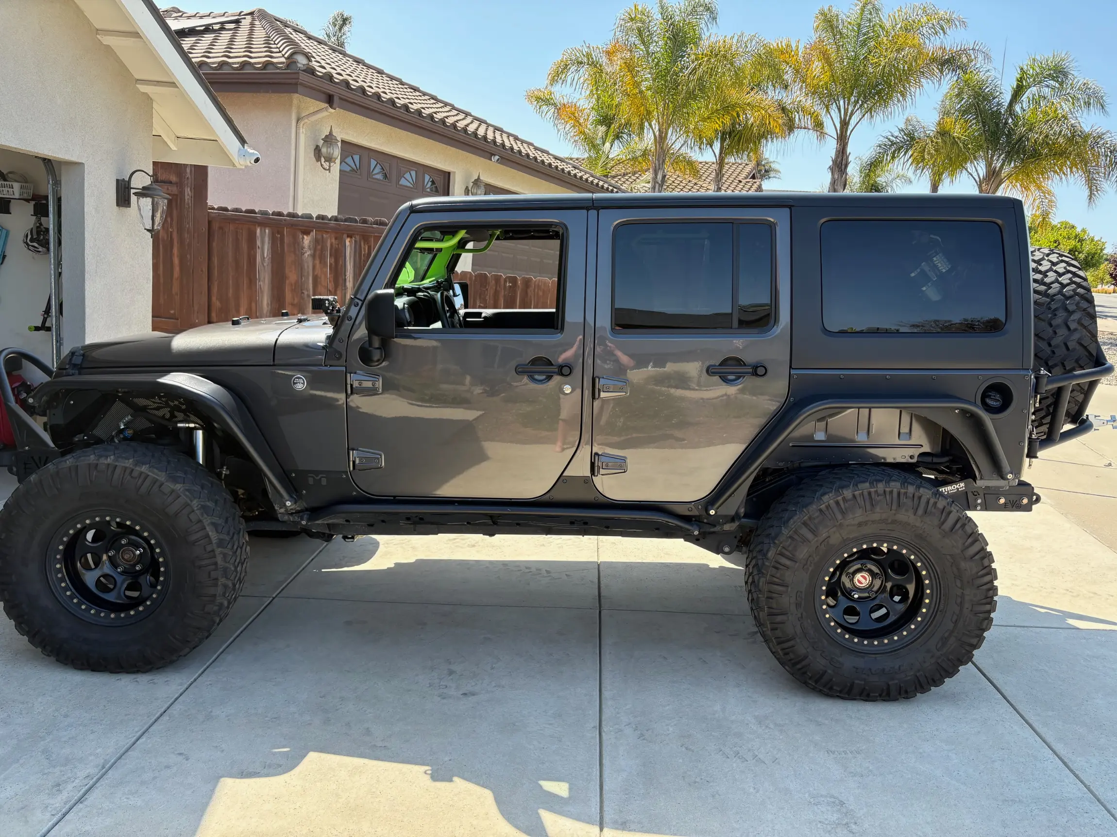 2017-jeep-wrangler-unlimited-subicon-for-sale-california-03
