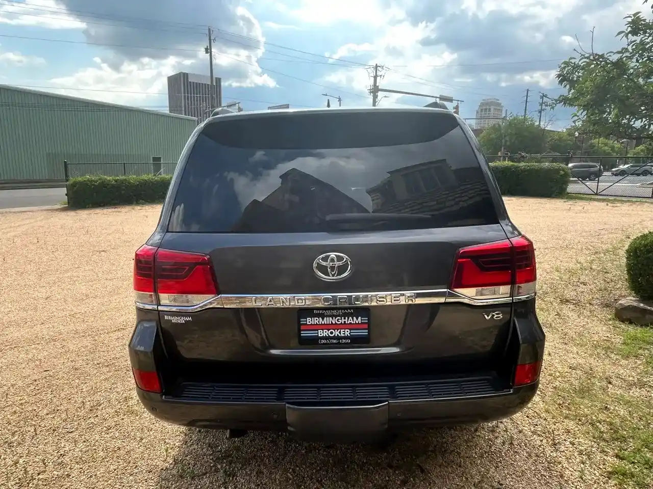 2018-toyota-land-cruiser-for-sale-10