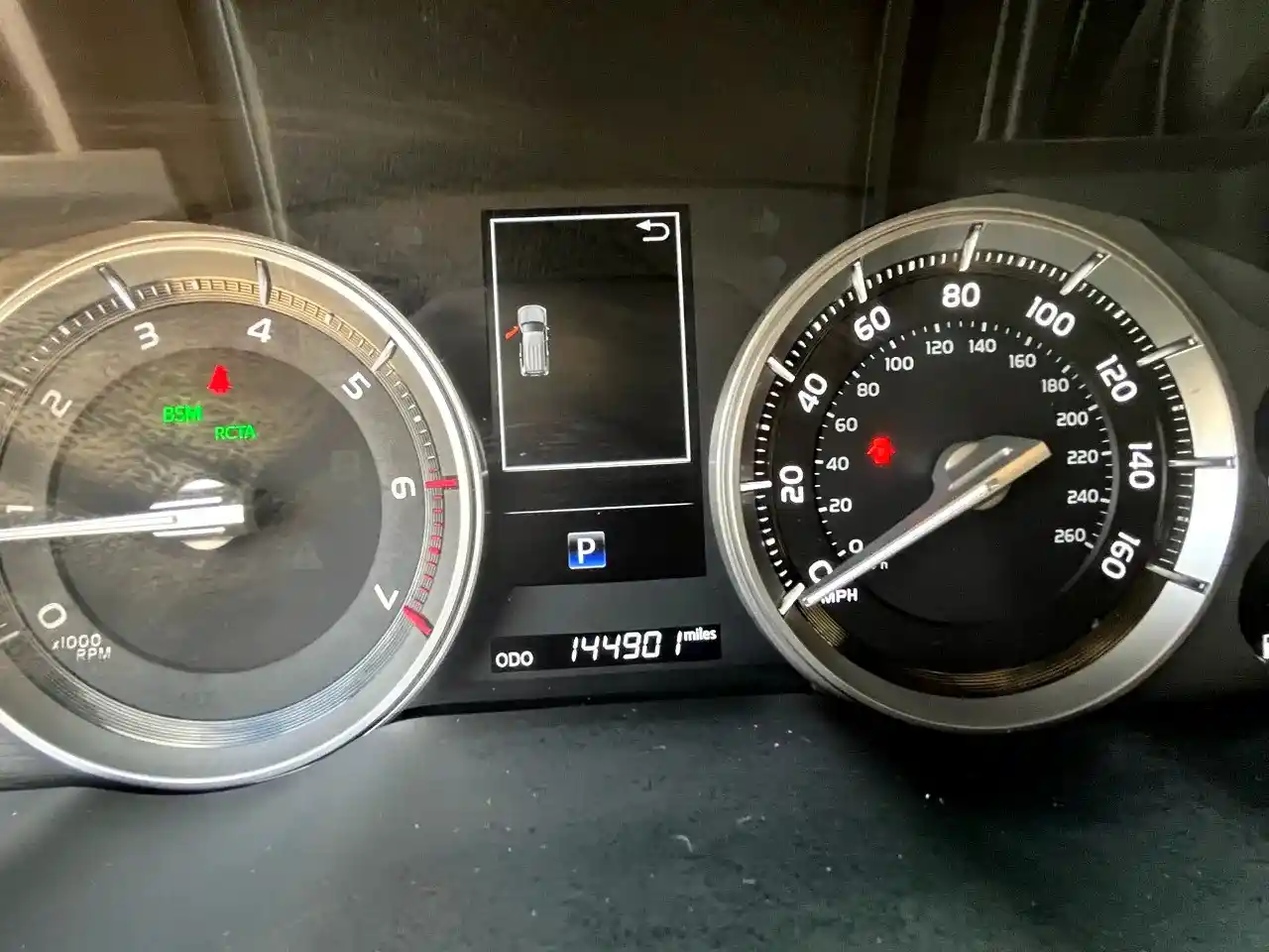 2018-toyota-land-cruiser-for-sale-31