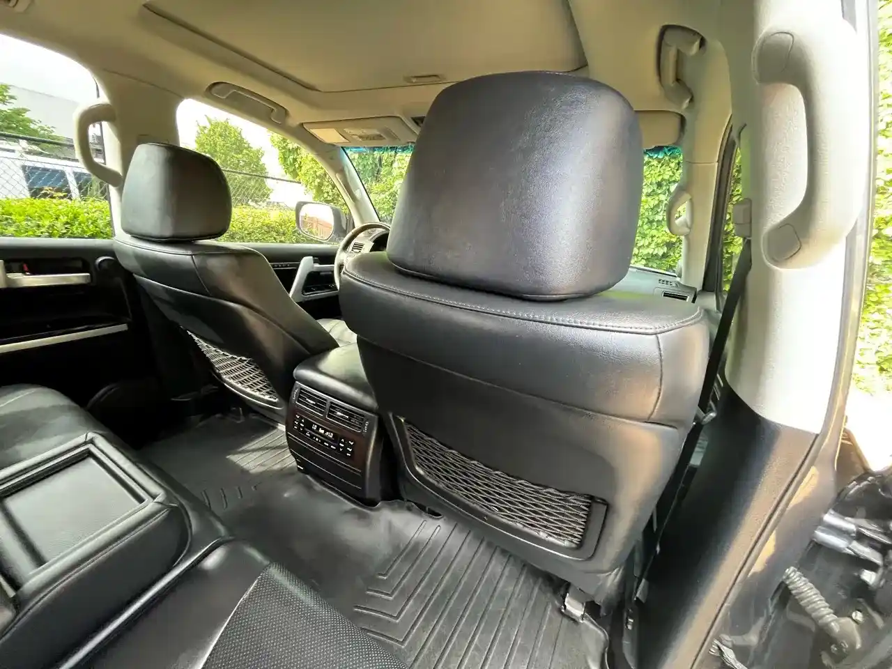2018-toyota-land-cruiser-for-sale-46