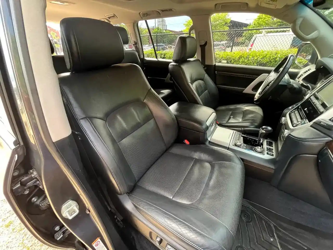 2018-toyota-land-cruiser-for-sale-48