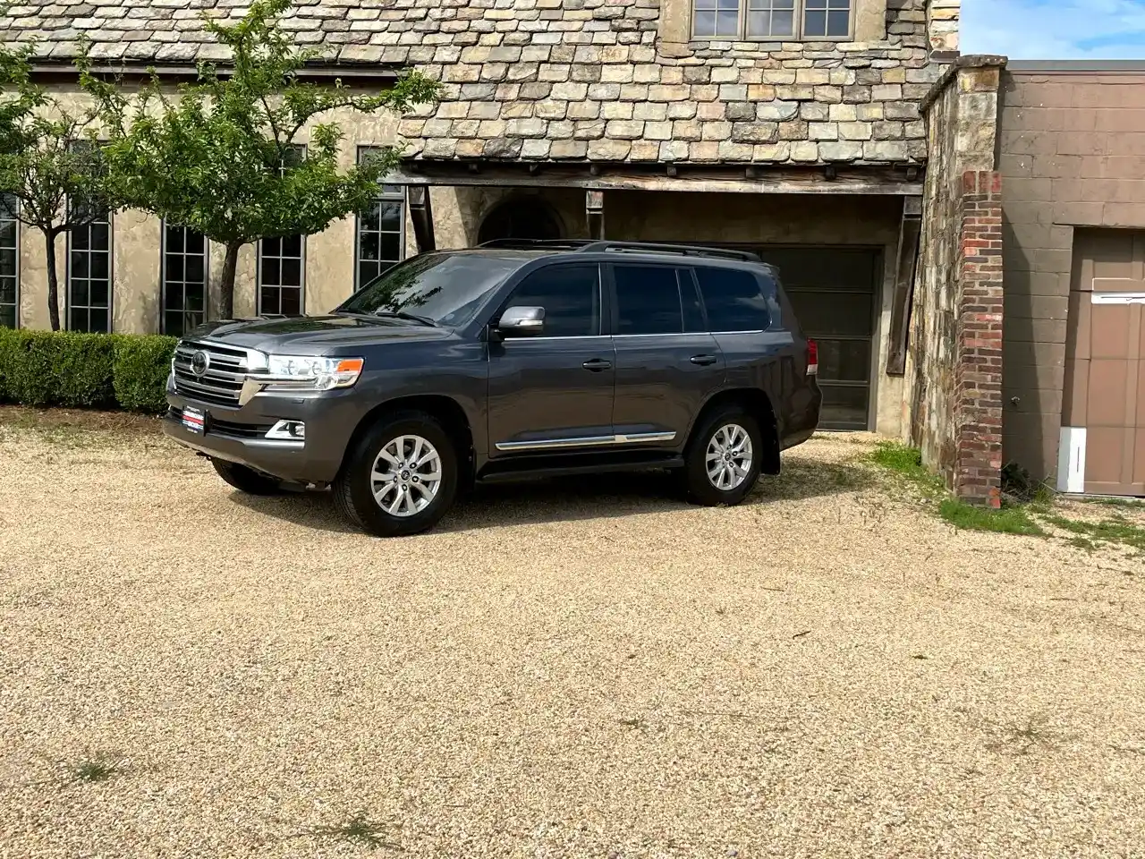 2018-toyota-land-cruiser-for-sale-5