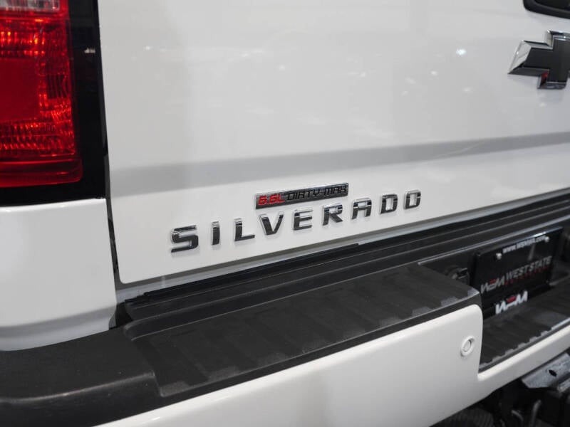 2019-chevrolet-silverado-3500hd-ltz-4x4-4dr-crew-cab-srw (16)