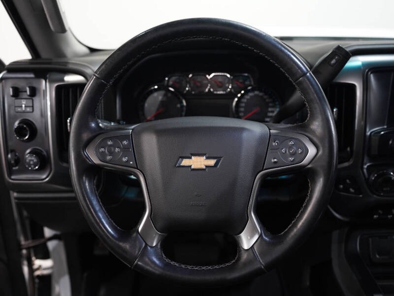 2019-chevrolet-silverado-3500hd-ltz-4x4-4dr-crew-cab-srw (36)