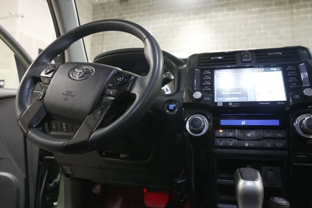2020-toyota-4runner-trd_pro_4wd-used-jtebu5jr0l5771259-for-sale-19