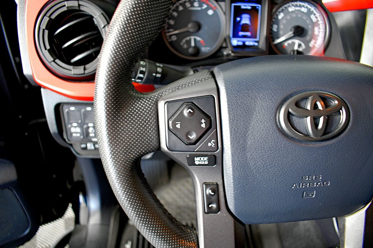 2020-toyota-tacoma-trd-off-road-32