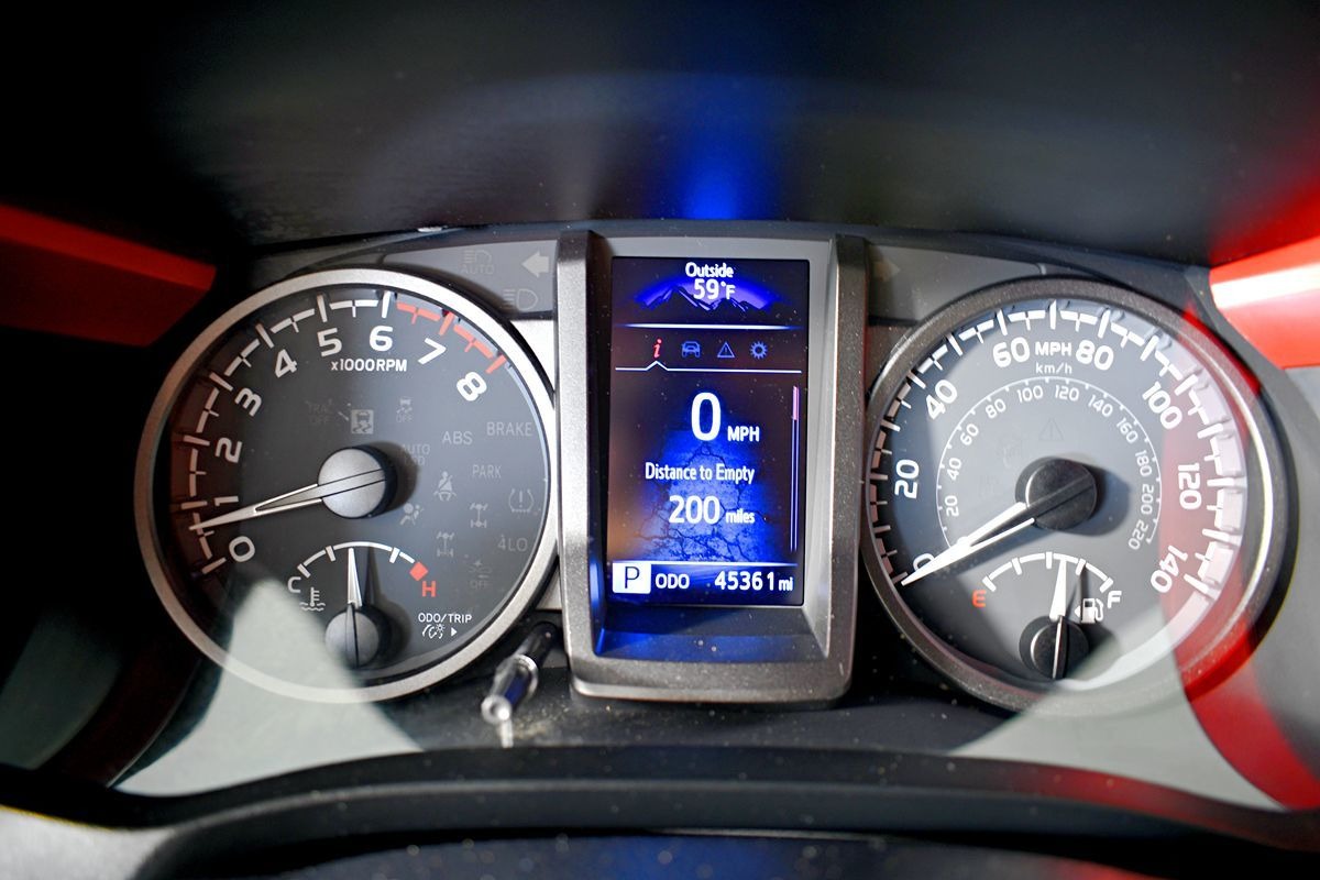 2020-toyota-tacoma-trd-off-road-33