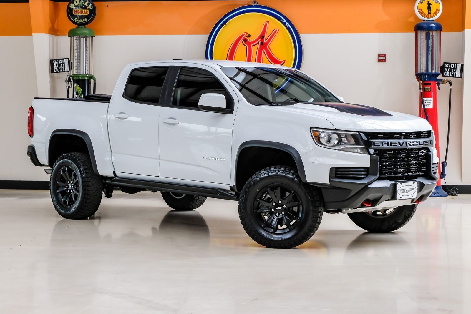 2021-chevrolet-colorado-zr2-addison-texas-for-sale-01