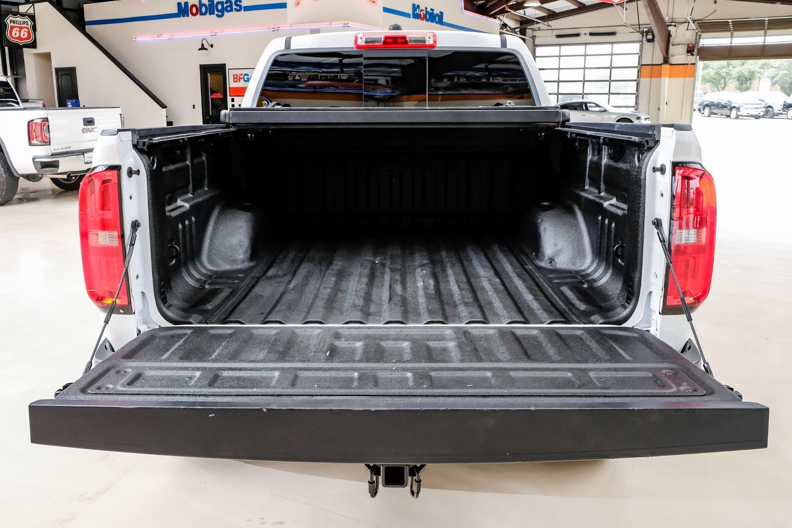 2021-chevrolet-colorado-zr2-addison-texas-for-sale-08