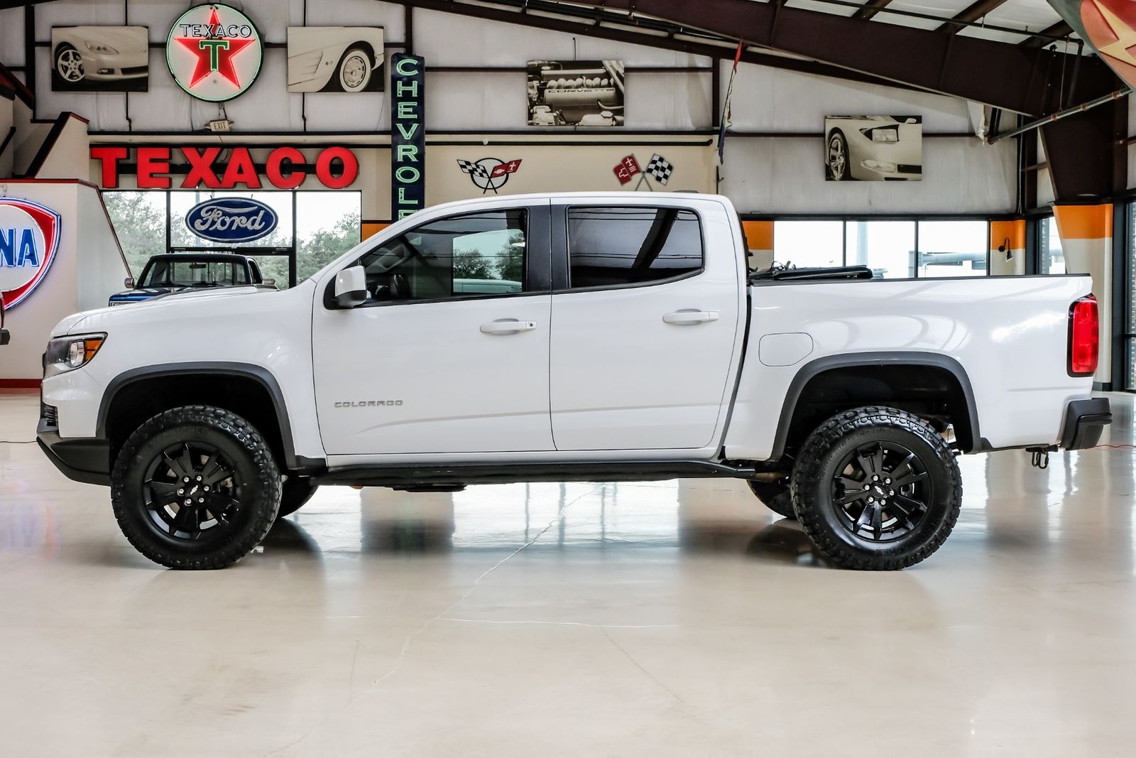 2021-chevrolet-colorado-zr2-addison-texas-for-sale-12