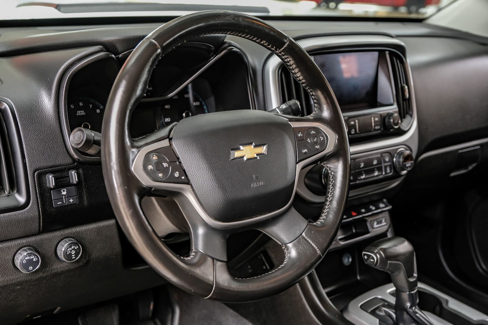 2021-chevrolet-colorado-zr2-addison-texas-for-sale-18