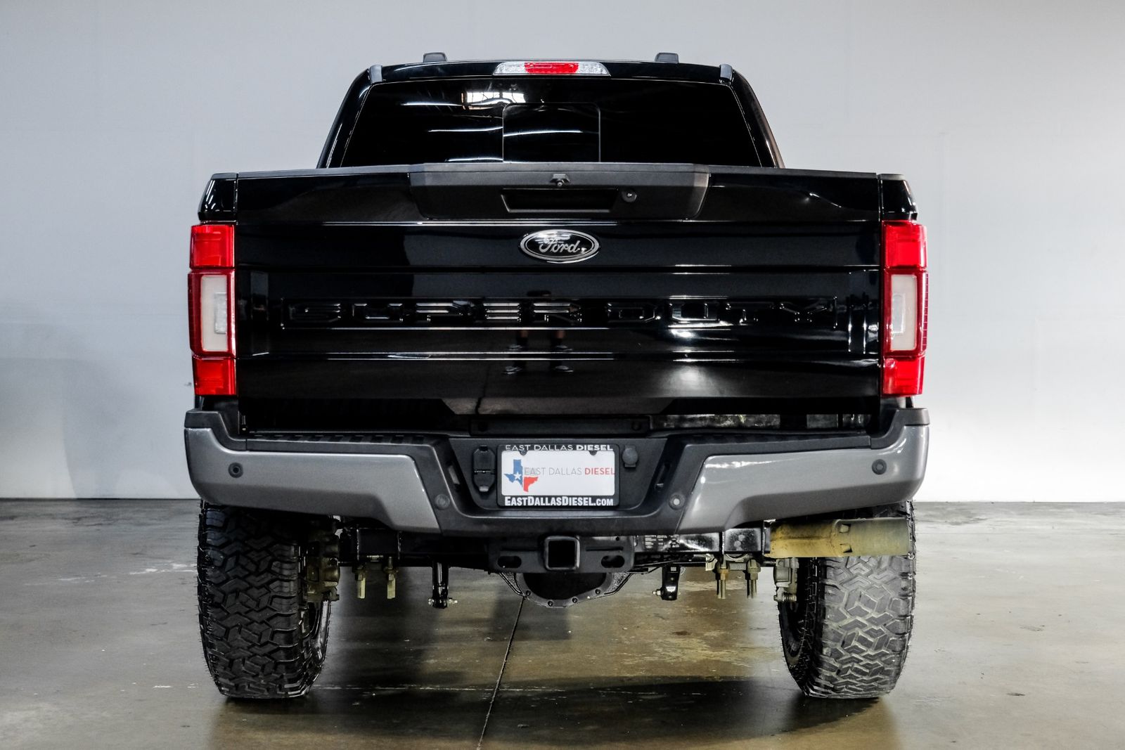 2021-ford-f-250-super-duty-lariat-ultimate-fx4-for-sale-08