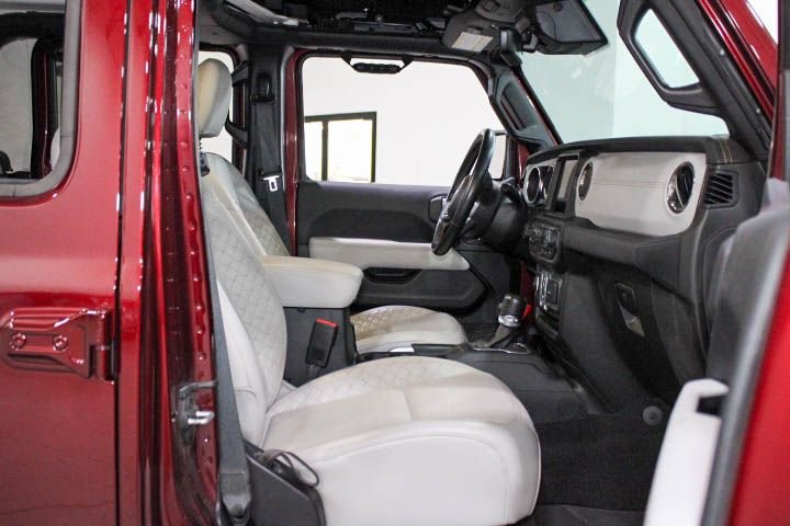 2021-jeep-gladiator-high-altitude (11)