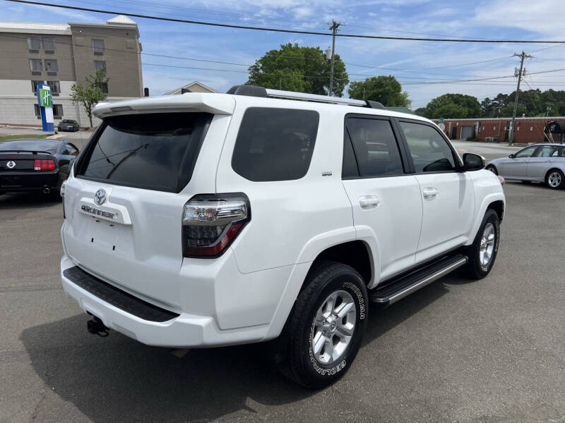 2021-toyota-4runner-sr5-rwd-for-sale-07