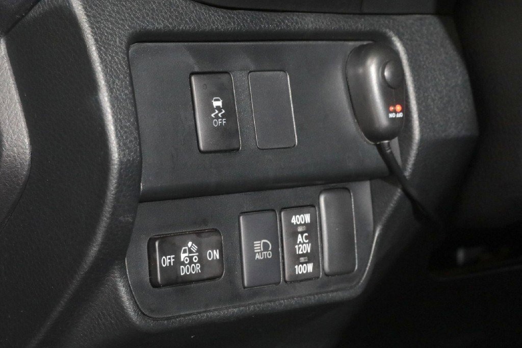 2021-toyota-tacoma-trd-sport-for-sale-39