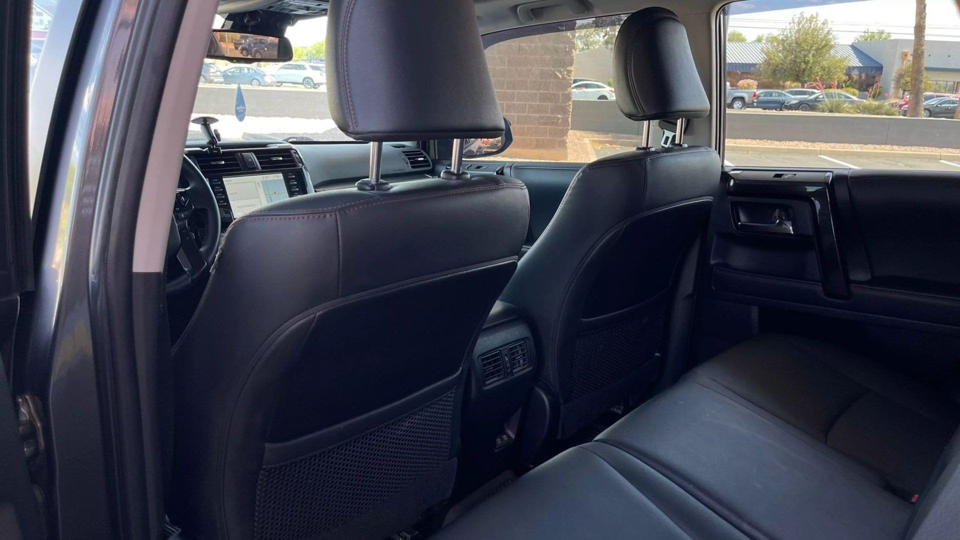 2022-toyota-4runner-trd-off-road-premium-for-sale-44