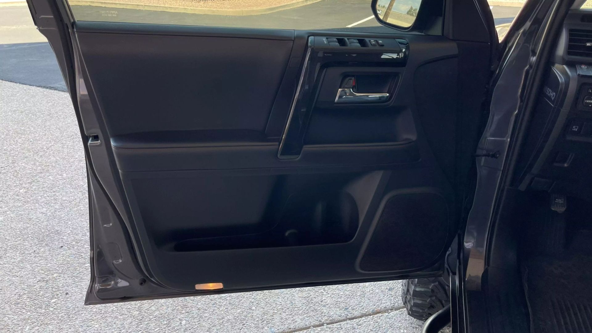 2022-toyota-4runner-trd-off-road-premium-for-sale-51