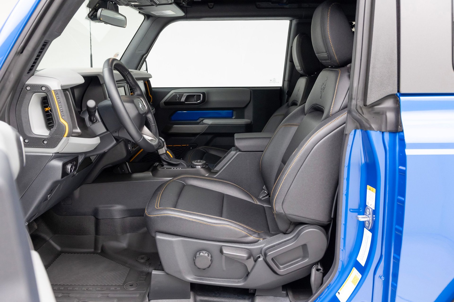 2023-ford-bronco-4x4-badlands-sasquatch-edition-for-sale-39