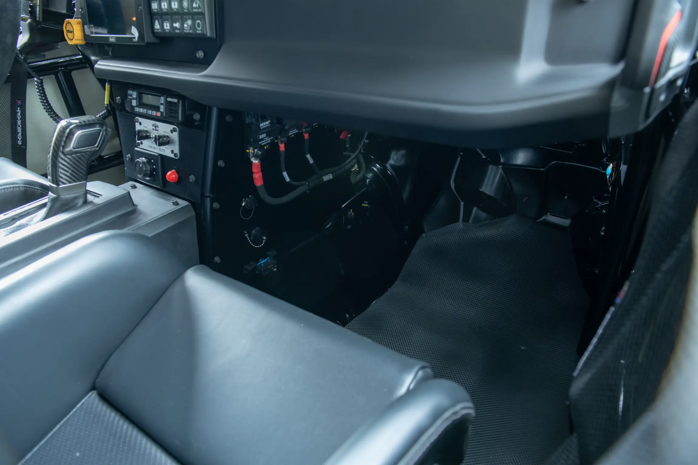 2023-ford-bronco-dr-13_53546680232_o