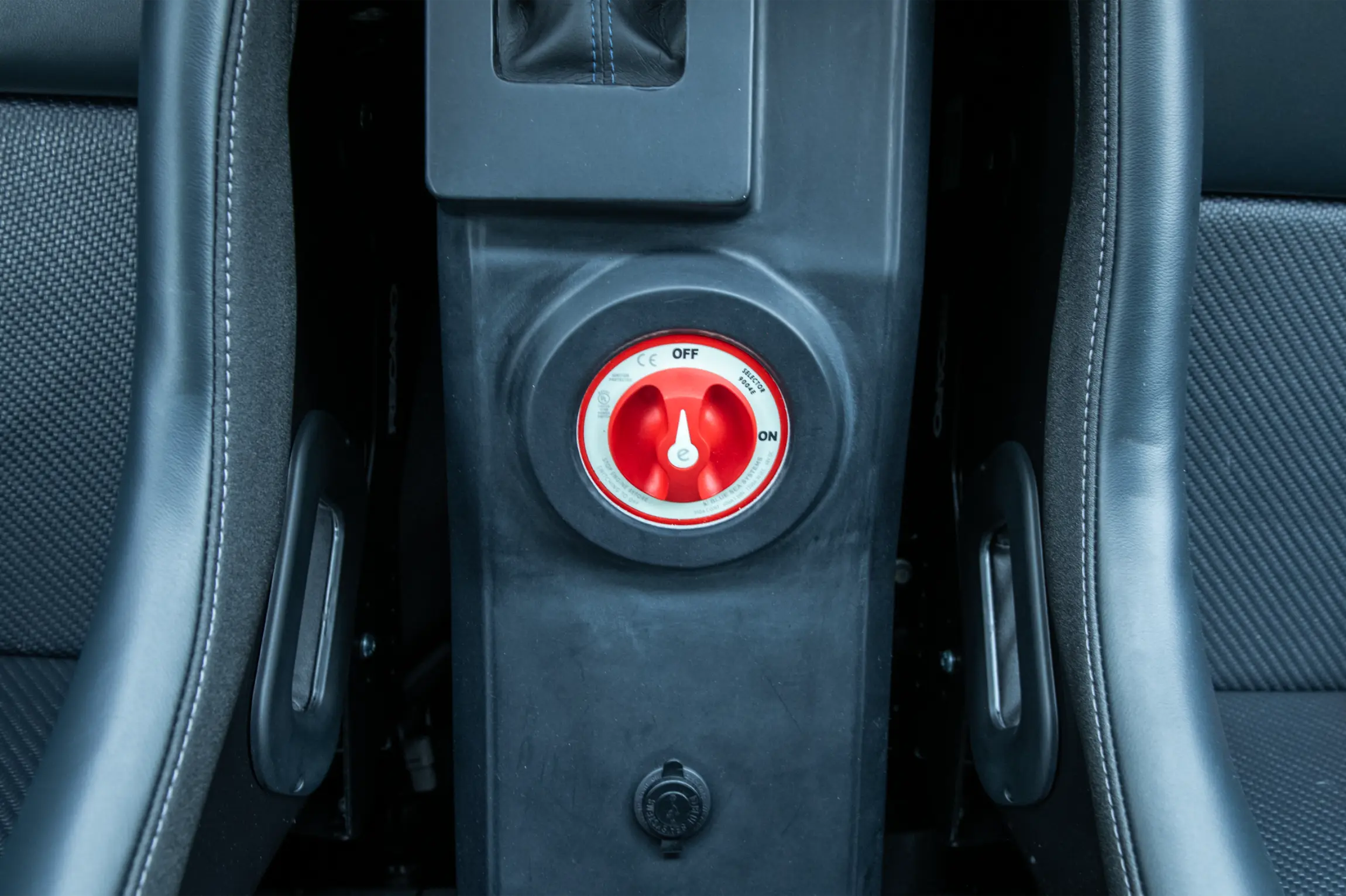 2023-ford-bronco-dr-14_53547742033_o