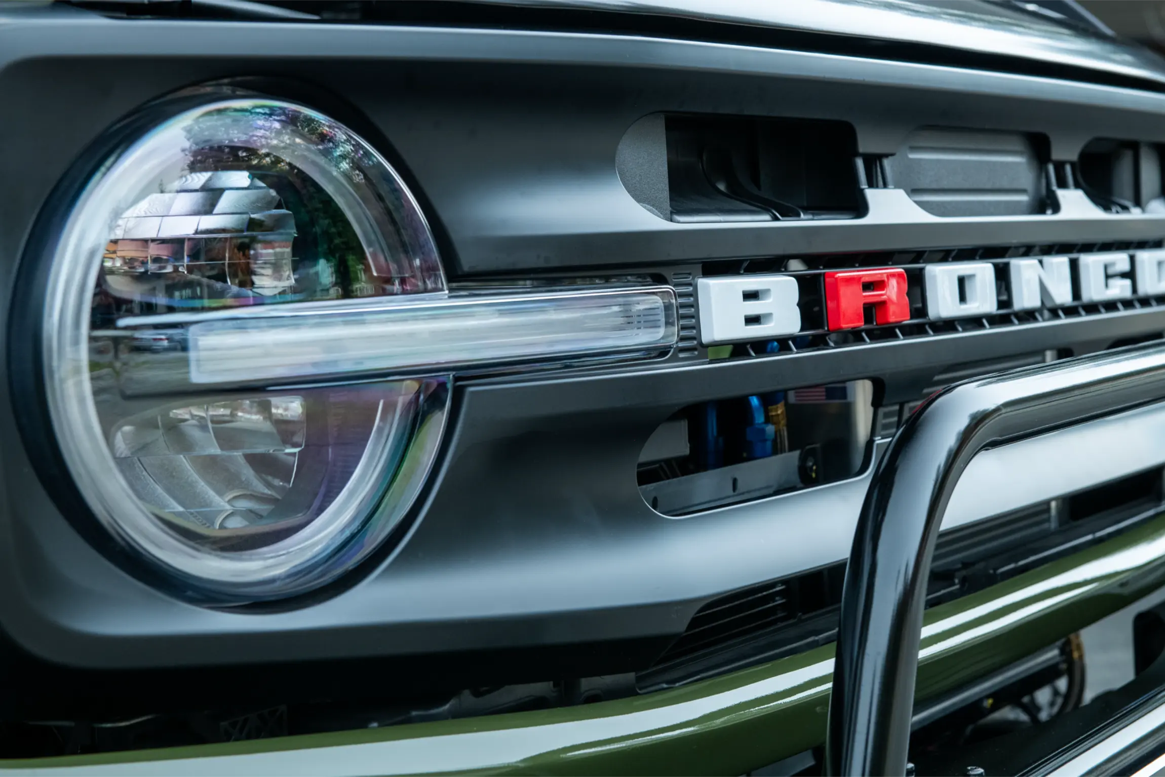 2023-ford-bronco-dr-38_53547885049_o