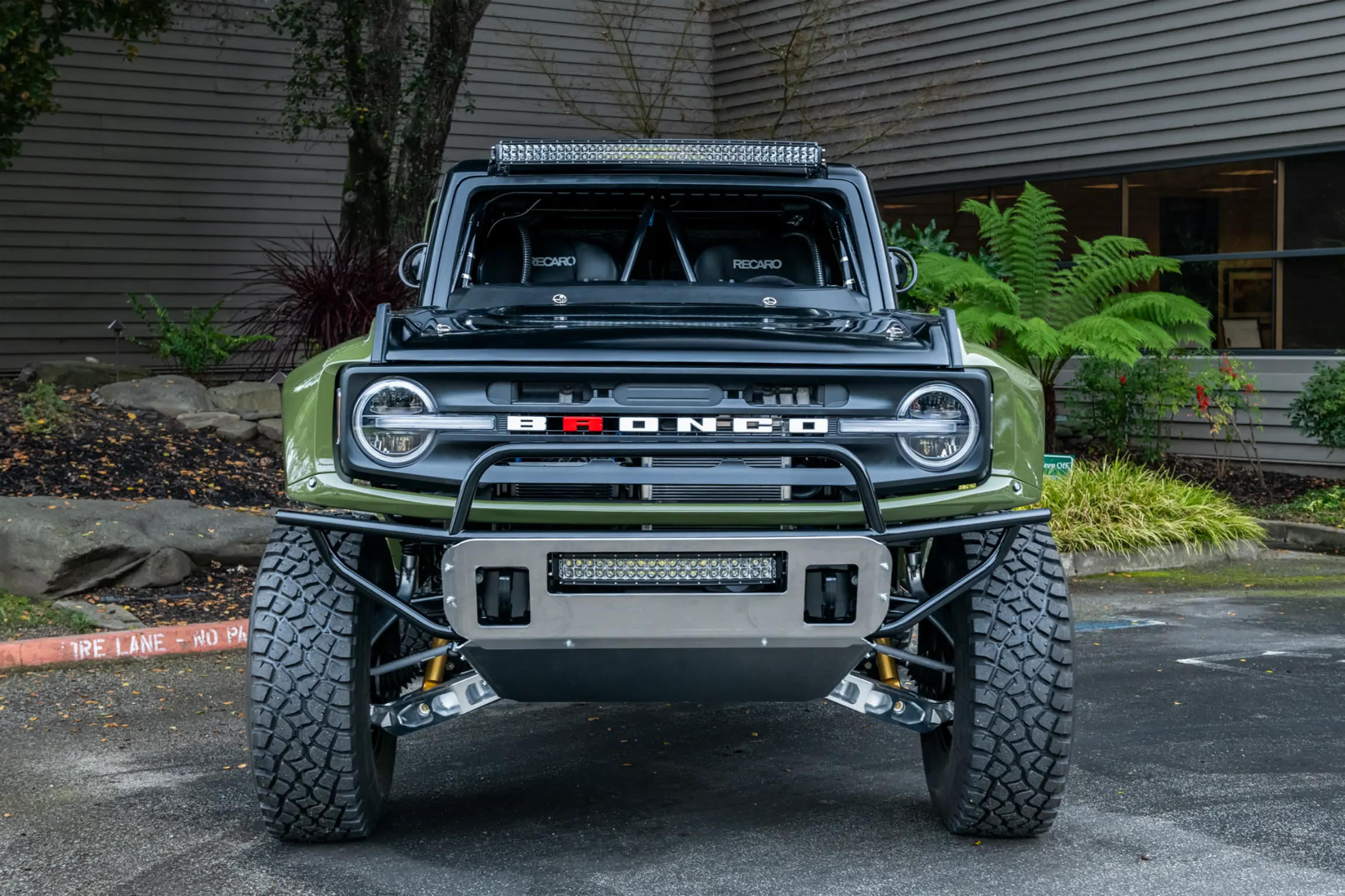 2023-ford-bronco-dr-7_53547990660_o
