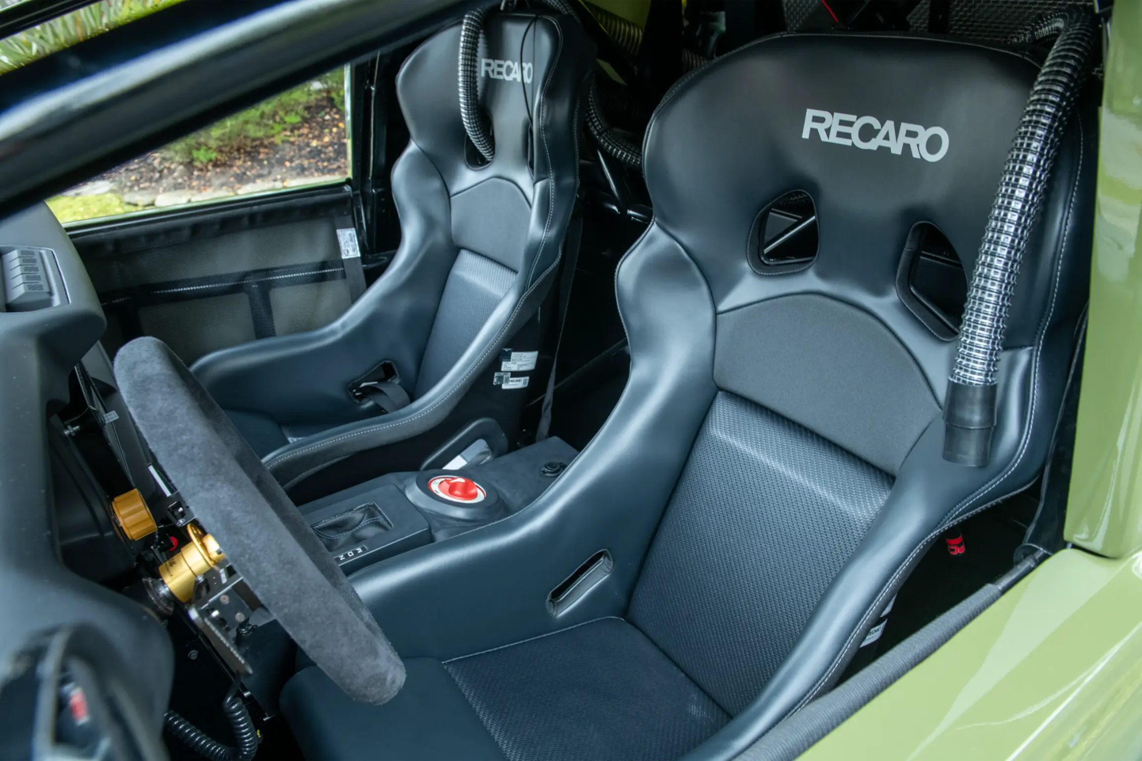 2023-ford-bronco-dr-9_53547885224_o