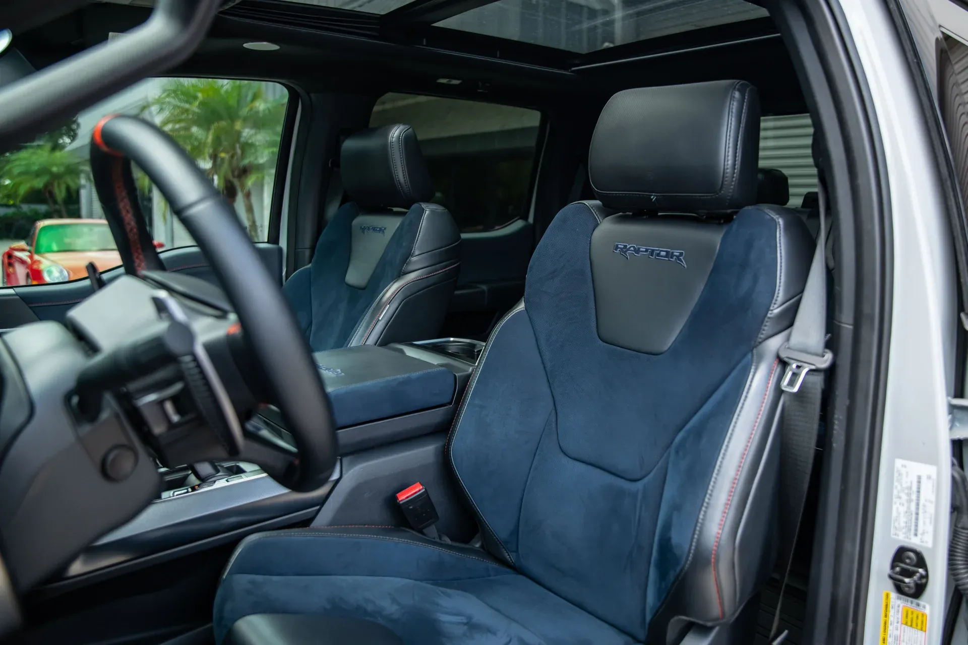 2023-ford-f-150-raptor (12)