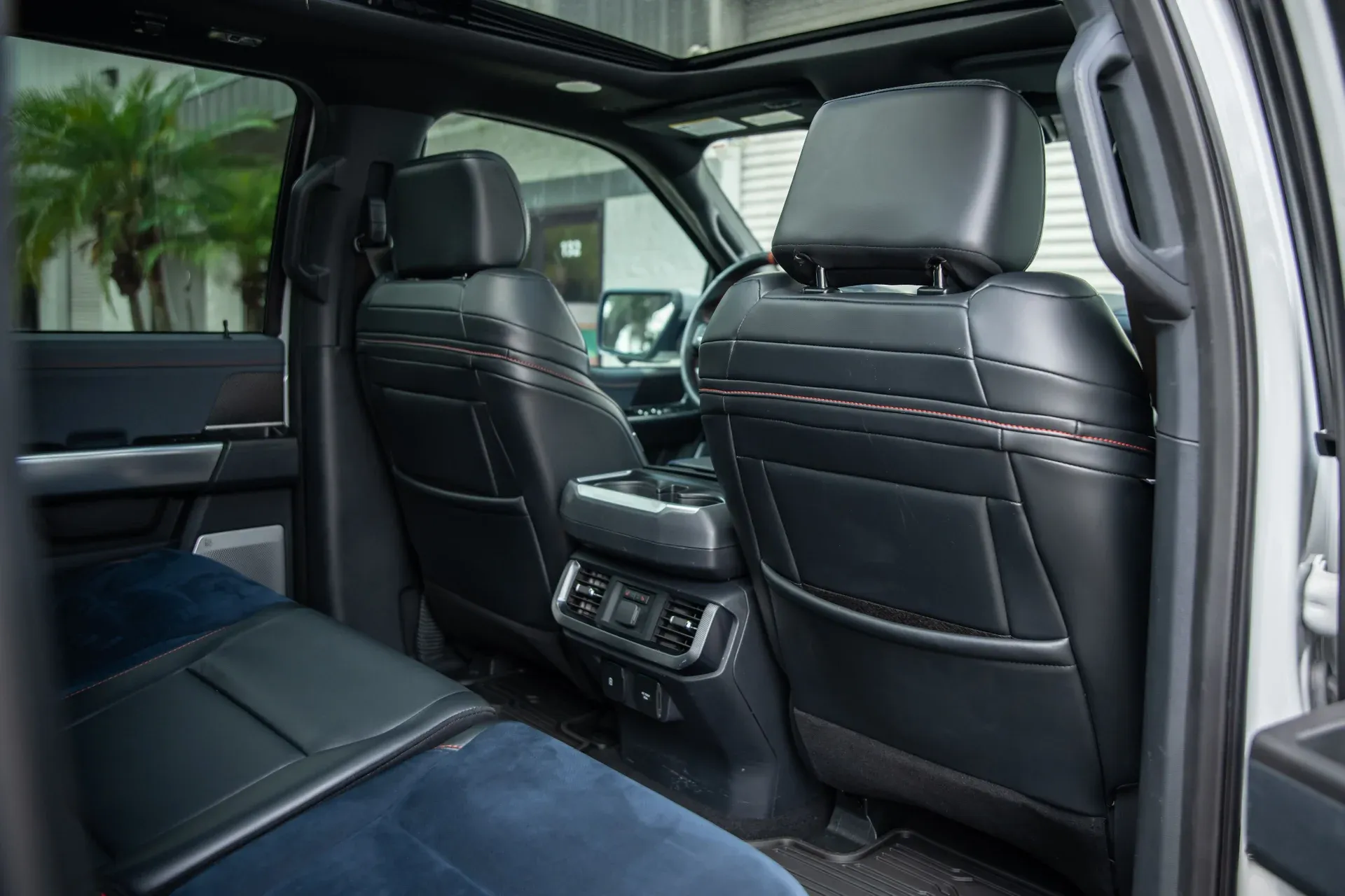 2023-ford-f-150-raptor (20)
