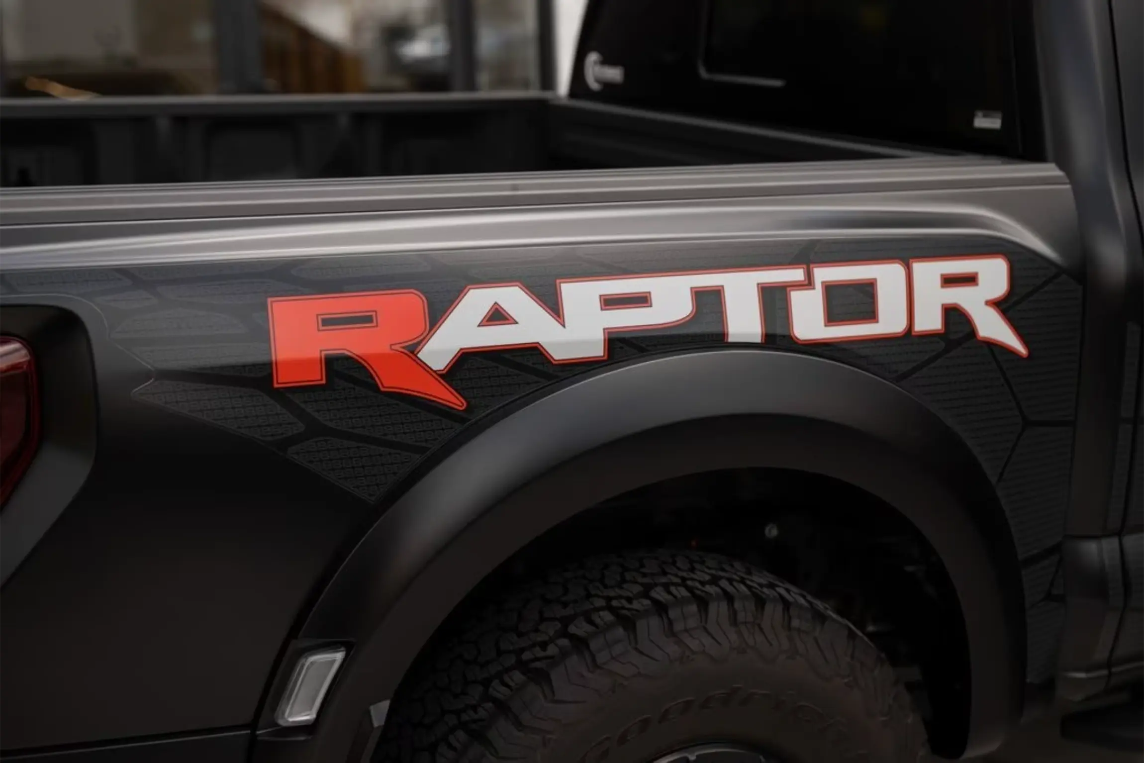 2023-ford-f-150-raptor-r-south-jordan-ut-5