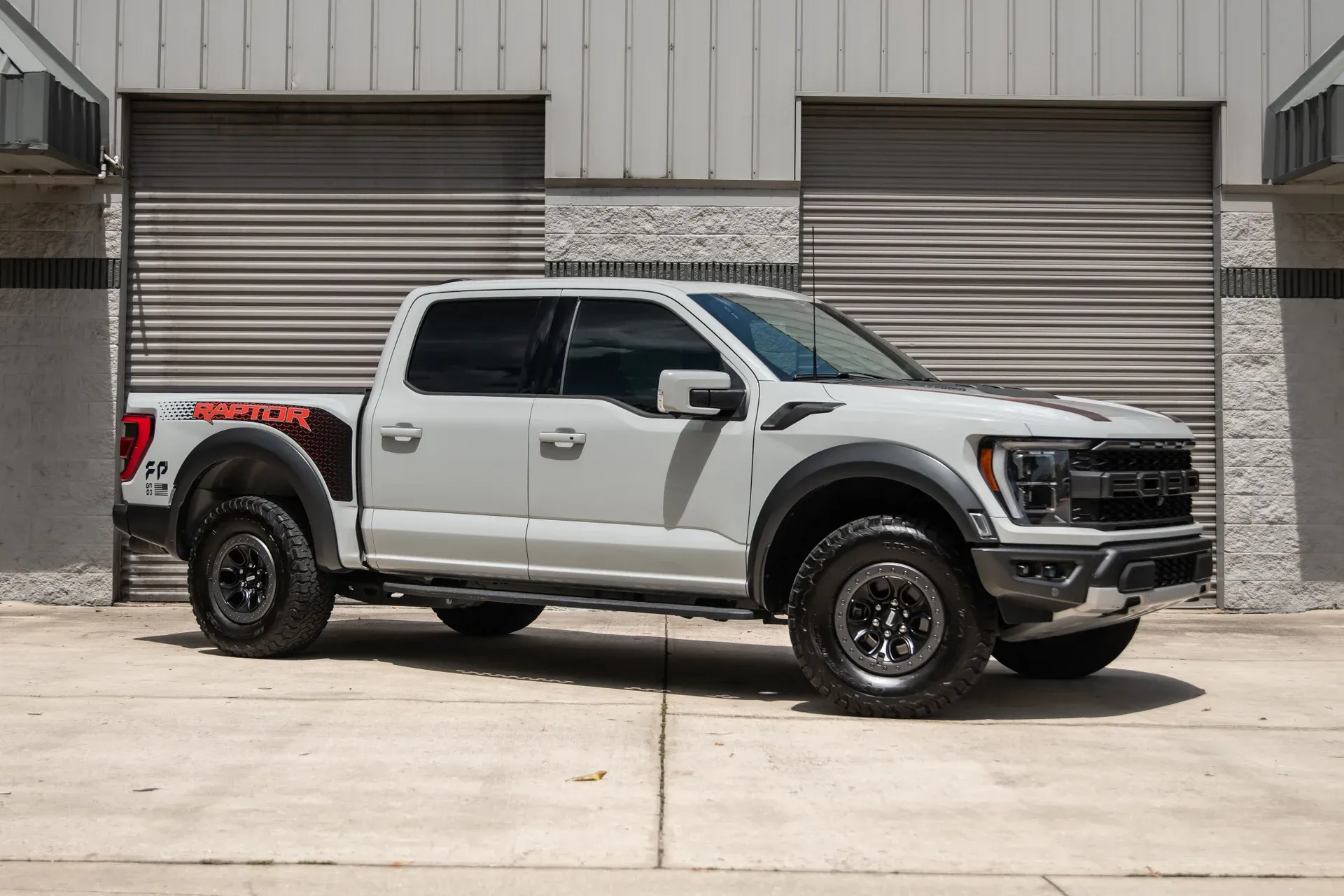 2023-ford-f-150-raptor