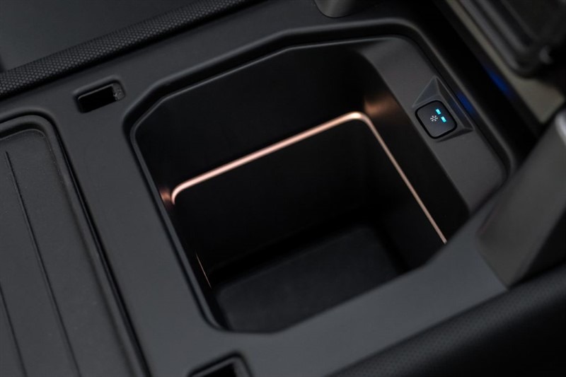 2023-land-rover-defender-110-75-limited-edition-for-sale-104