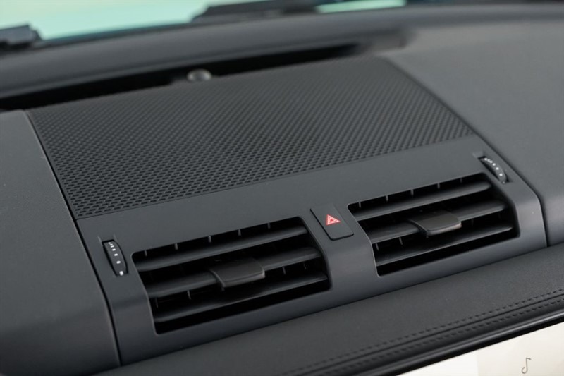 2023-land-rover-defender-110-75-limited-edition-for-sale-105