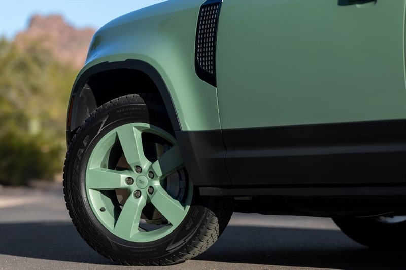 2023-land-rover-defender-110-75-limited-edition-for-sale-32
