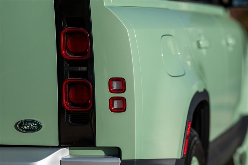 2023-land-rover-defender-110-75-limited-edition-for-sale-33