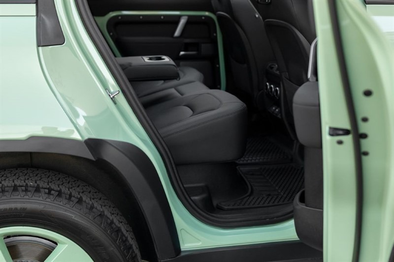 2023-land-rover-defender-110-75-limited-edition-for-sale-42