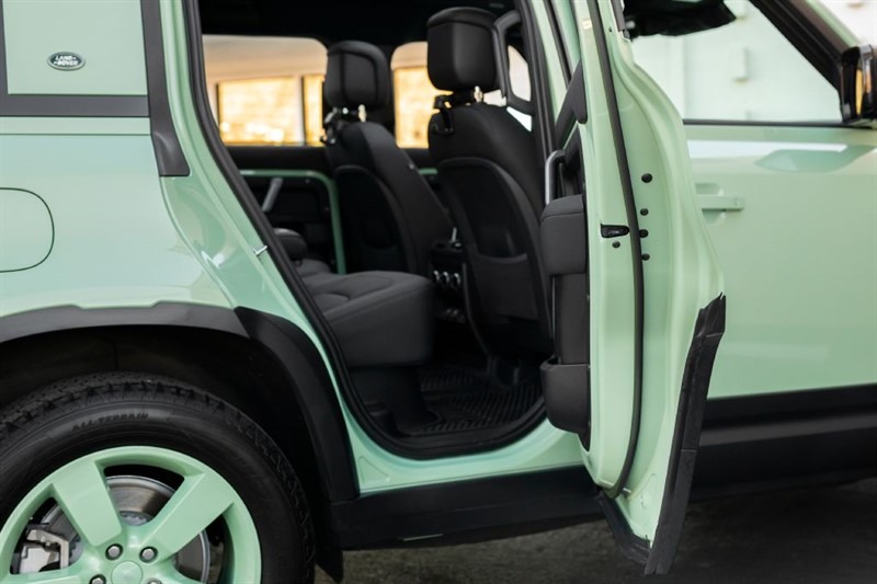 2023-land-rover-defender-110-75-limited-edition-for-sale-43