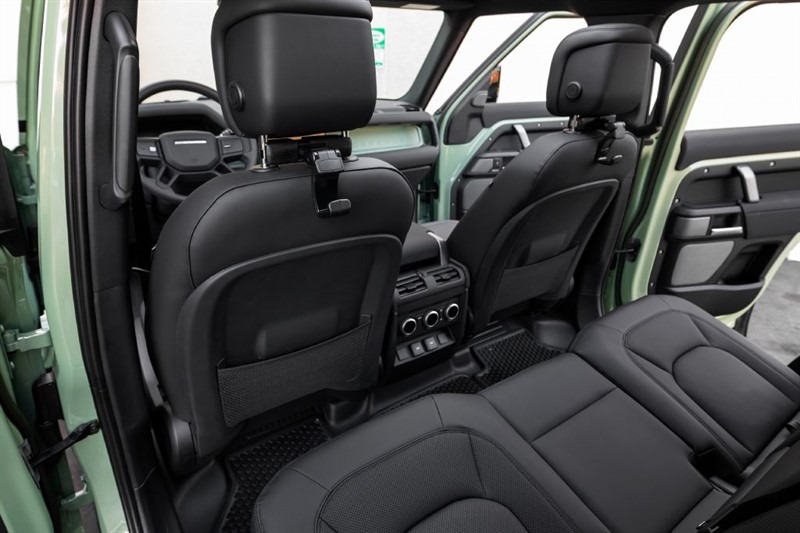 2023-land-rover-defender-110-75-limited-edition-for-sale-63